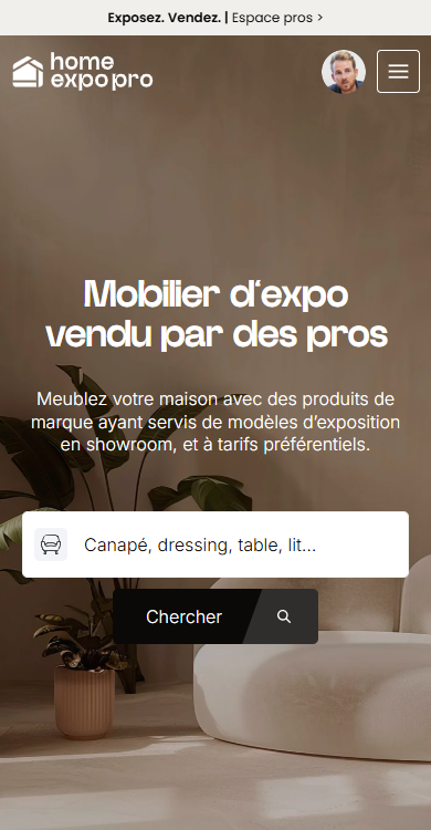 Site Home Expo Pro en version mobile, recherche « Canapé, dressing, table, lit… »