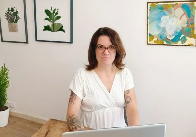 Community manager Sarlat Dordogne réseaux sociaux Roxane